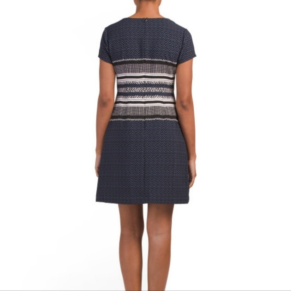 ADRIANNA PAPELL Capsule Sleeve V Neck Blue Geometric Career Dress 18W - Picture 3 of 7